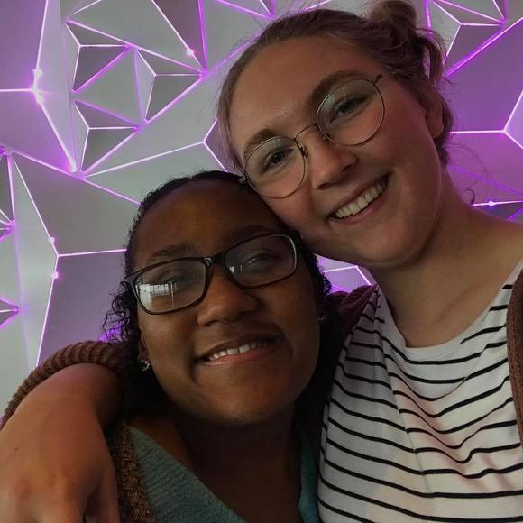 Meet your Posher, Kaitlynn - Picture 1 of 1